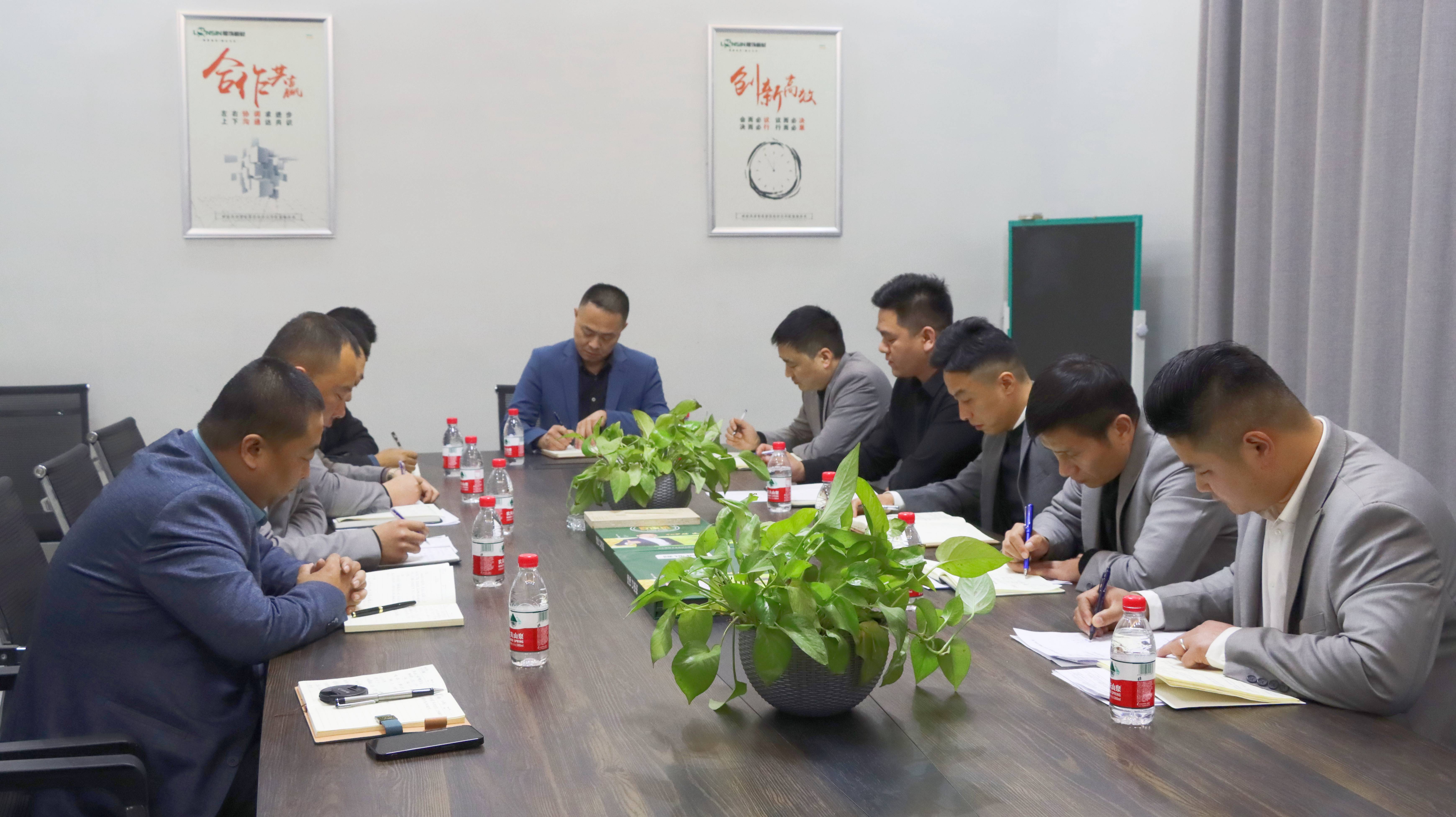 3e2f5814771883cc10c6ea8039accef.jpg 3e2f5814771883cc10c6ea8039accef.jpg